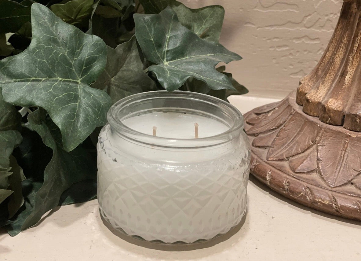 Peppermint Eucalyptus 8oz~ Gold Canyon Candle