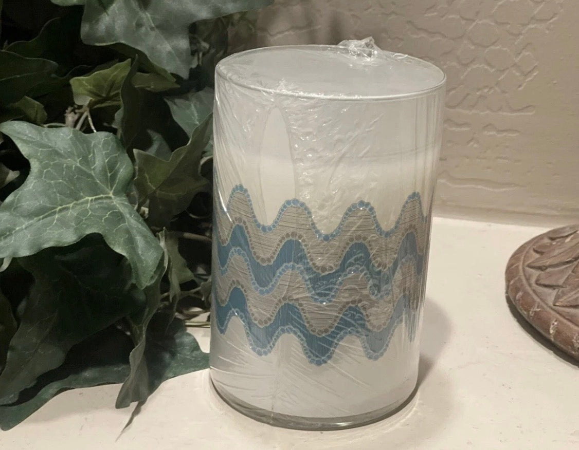 Harbor Breeze-22 oz Original Gold Canyon Candle