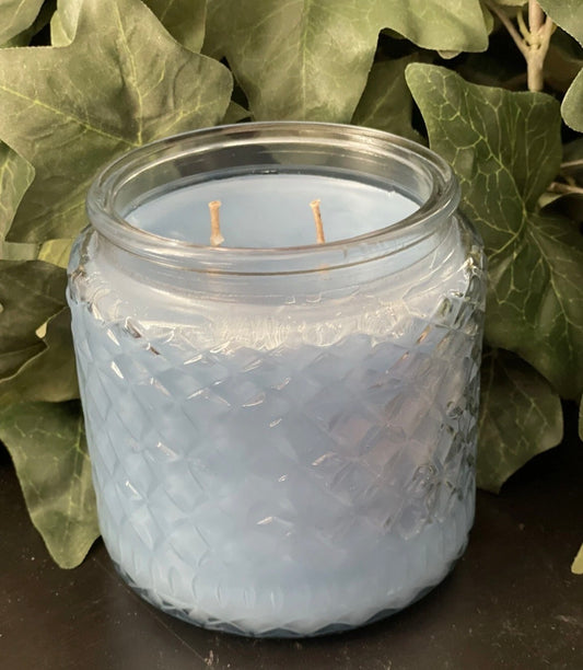 Rainshower~16oz Gold Canyon Candle