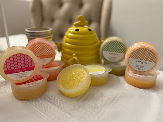 Gold Canyon Candle Bee Hive Warmer Bundle Set