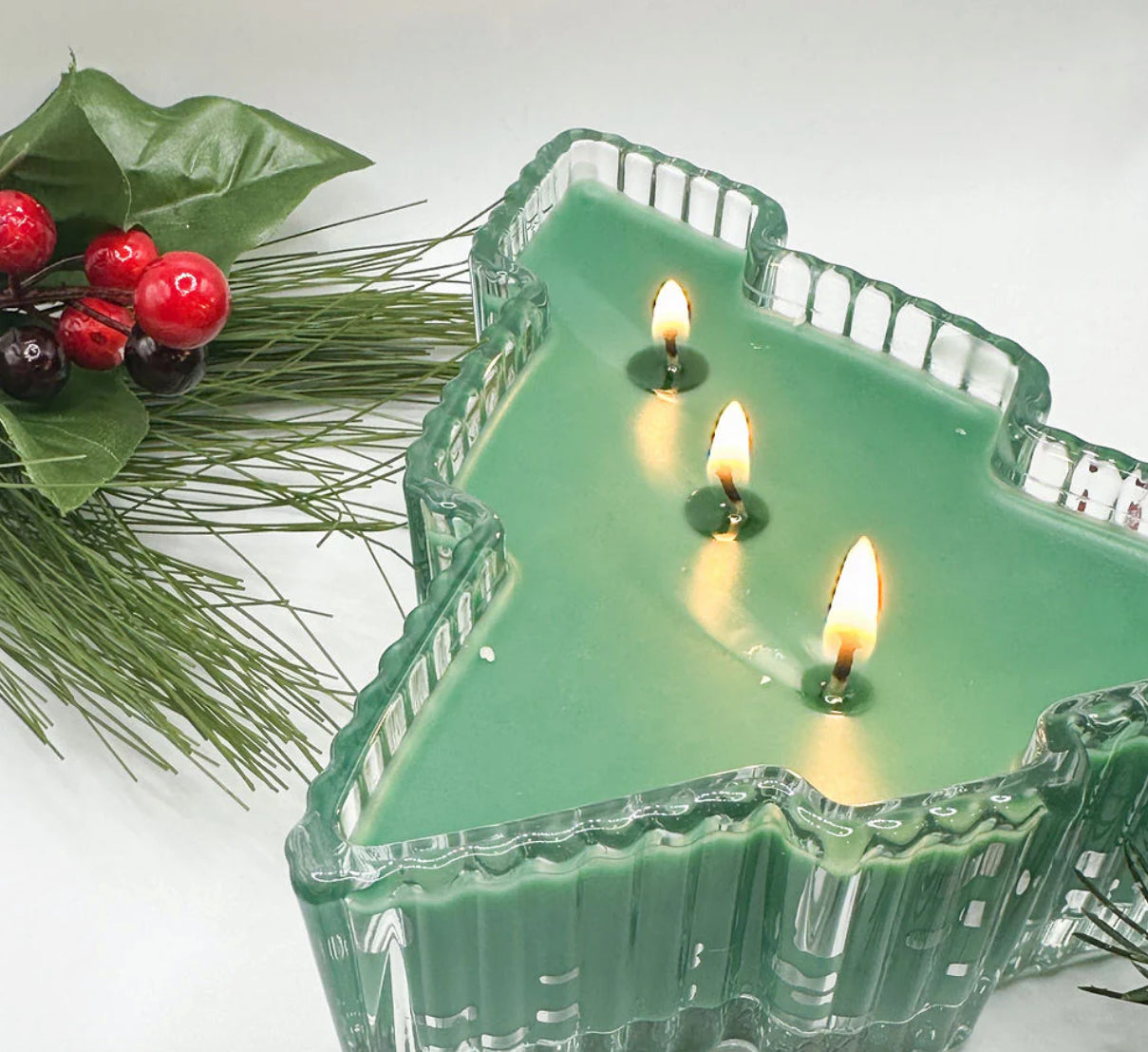 Christmas Wreath~Special Edition Christmas Tree Jar