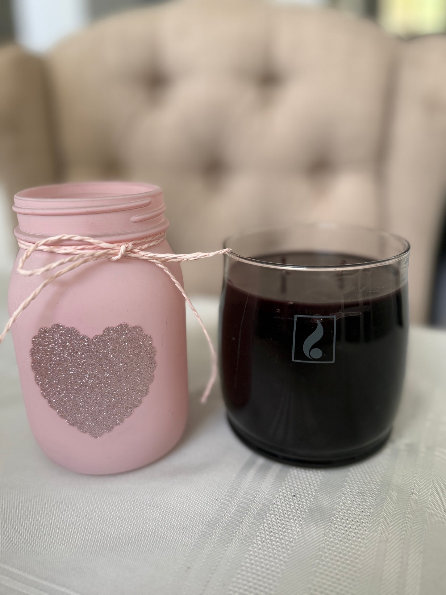 Autumn Walk~16oz Bella Jar Gold Canyon Candle