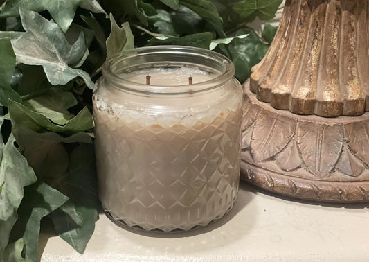 Irish Mint Mocha 16oz Gold Canyon Candle