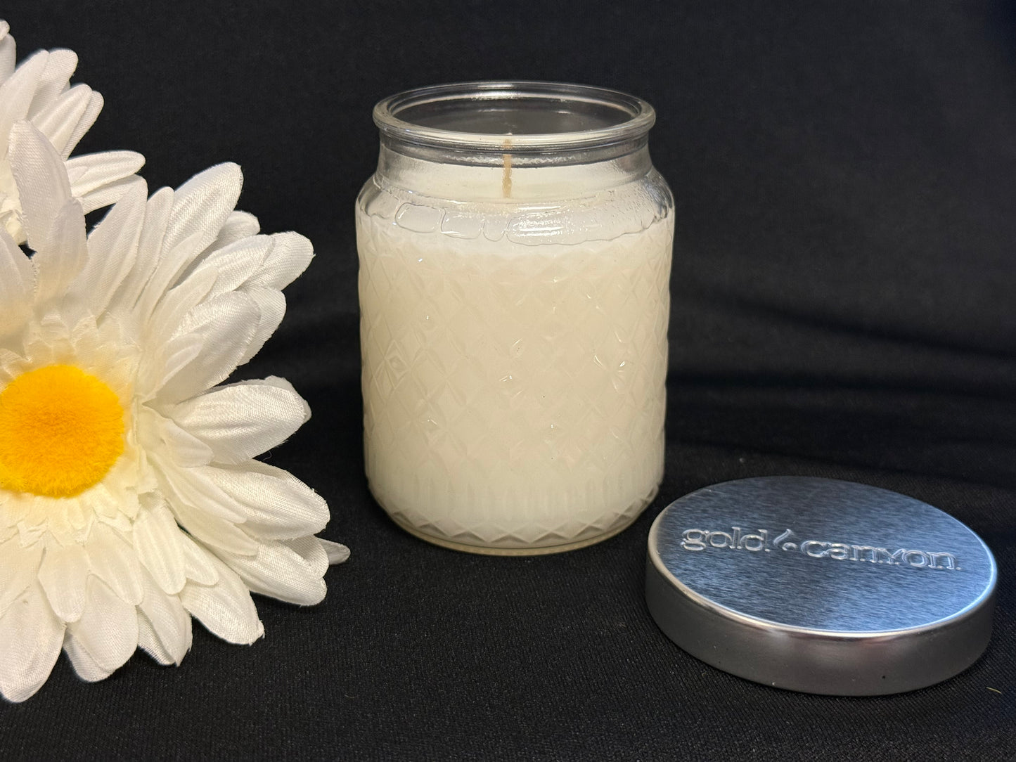 Clean Sheets 5oz Gold Canyon Candle