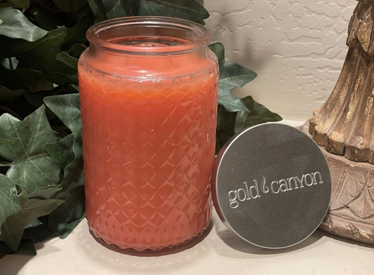 26oz Island Flower Gold Canyon Candle