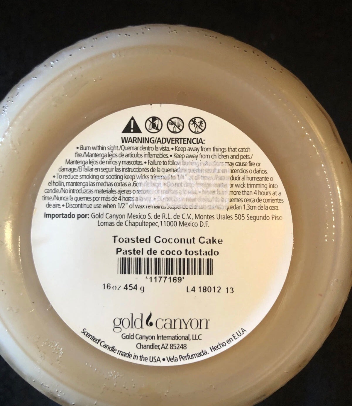 Toasted Coconut 🥥-16 oz Original Gold Canyon Candle